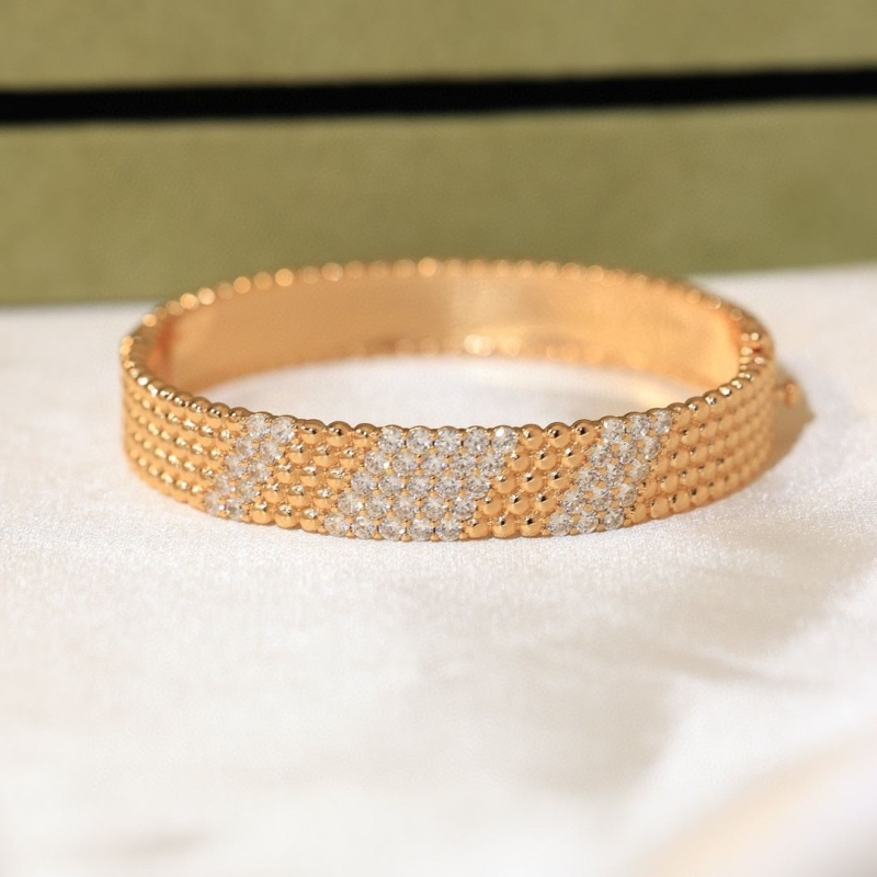 Vca Bracelets